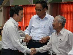 ប្រធានរដ្ឋបានជួបប្រាស្រ័យជាមួយអ្នកបោះឆ្នោតខ័ណ្ឌទី៤ទីក្រុងហូជីមិញ។